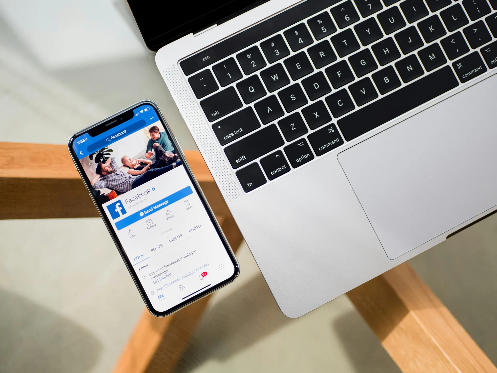 A Facebook-posztokat még nézi valaki?